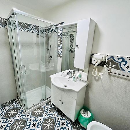 Tribunali Apartments Неаполь Экстерьер фото
